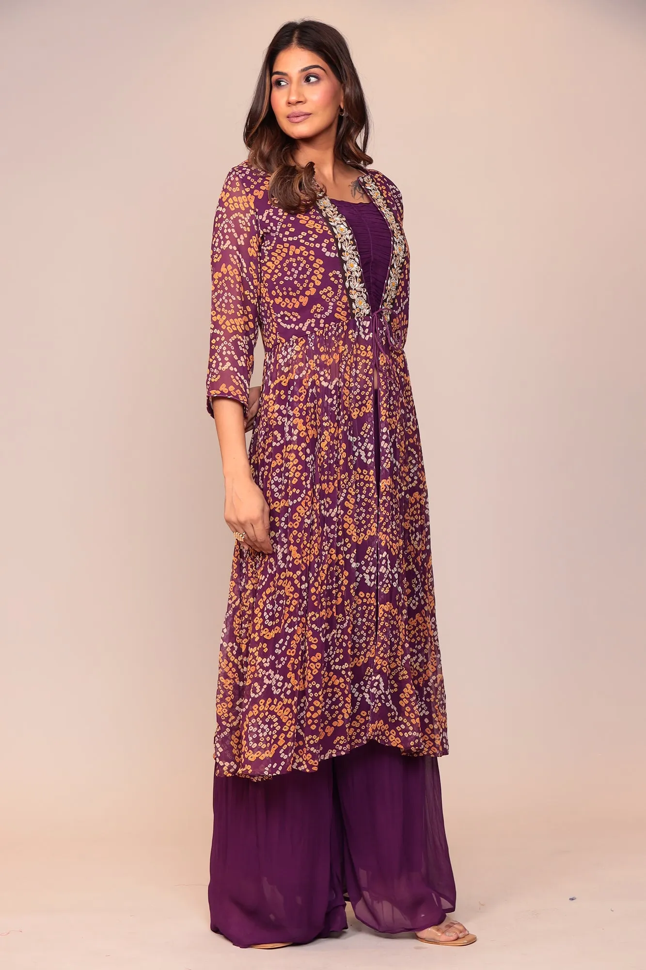 Sure! Heres an optimized title for the e-commerce product:

Exquisite Bandhej Georgette Jacket-Style Suit with Intricate Gota Patti and Thread Embroidery