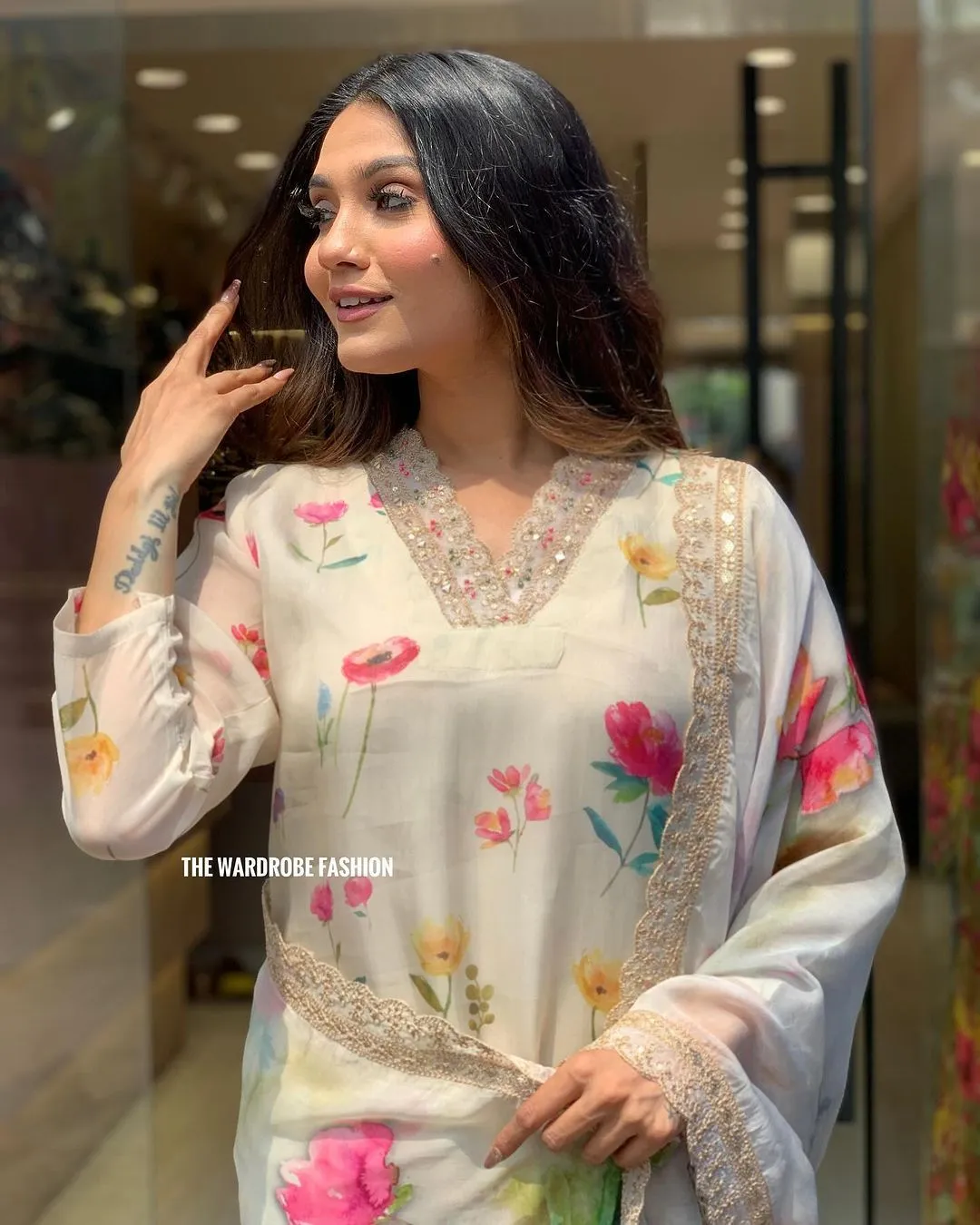 Beautiful Designer Heavy Orgenza Salwar Suit